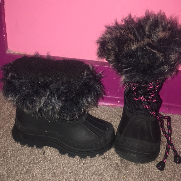 Toddler Girls Snow Boots - Picture 6 of 6